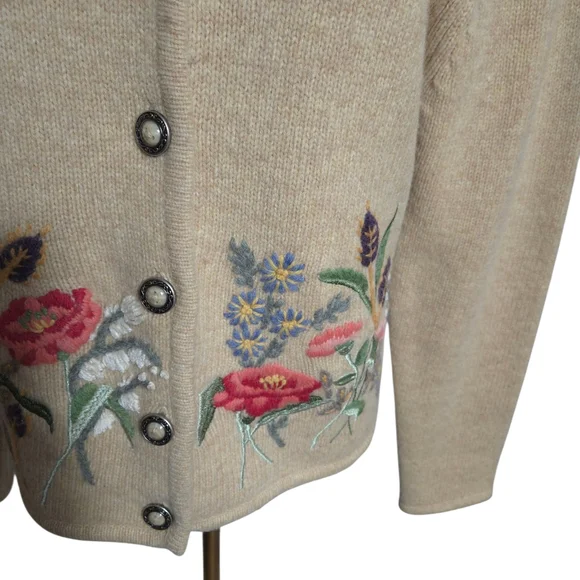 Appleseeds Vintage Tan Embroidered Collared Grandma Cardigan Sweater - Picture 3 of 8